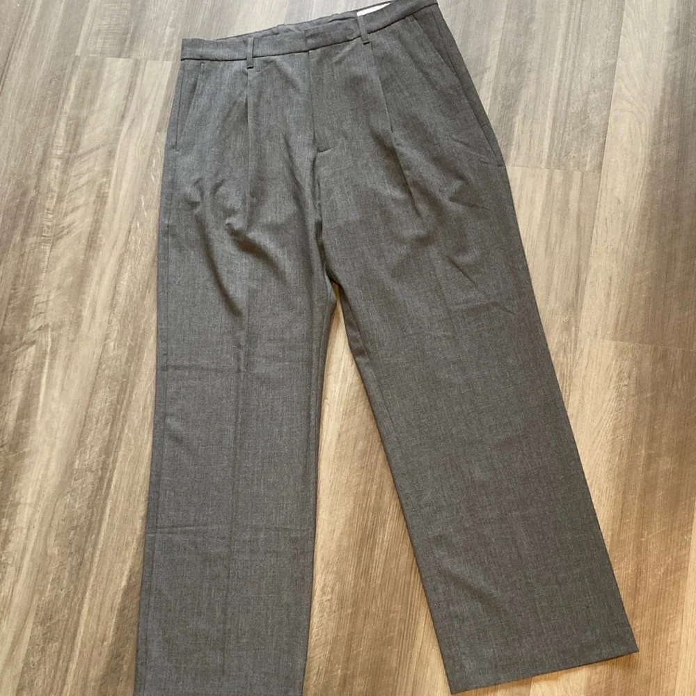 GAP 90s Loose 365 Relaxed Pleated Trousers Baggy Fit Minimalist 32x29.5" - Picture 4 of 15